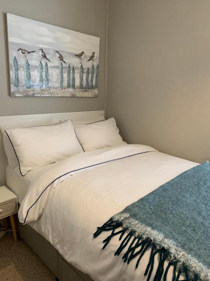 Time Out Apartment Ексмут Екстериор снимка